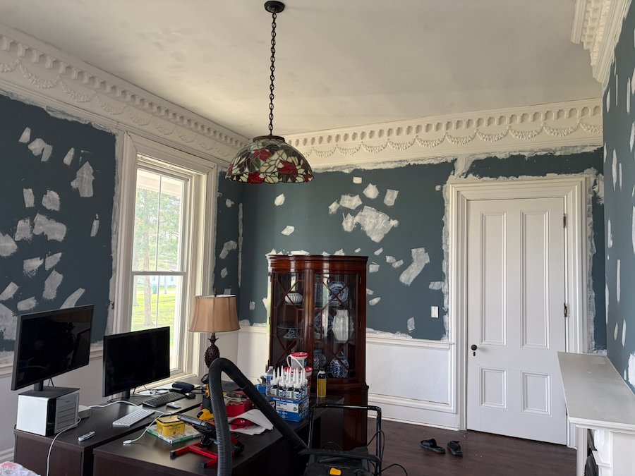 One Room at a Time: Restoring the Old Parlor